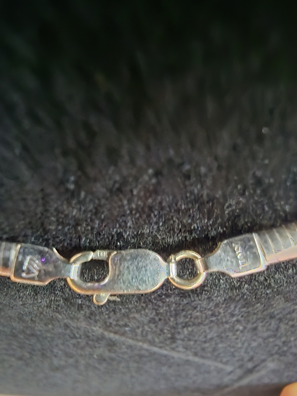 Classic Gold Women’s Herringbone Necklace - Picture 10 of 10